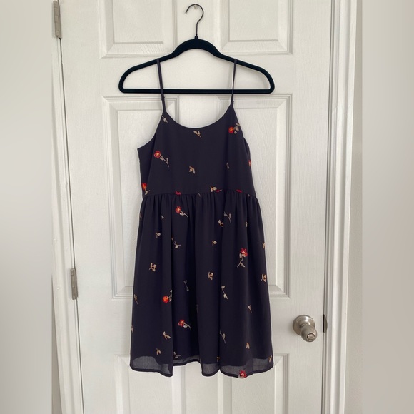 Madewell Dresses & Skirts - Madewell Floral Embroidered Babydoll Cami Dress